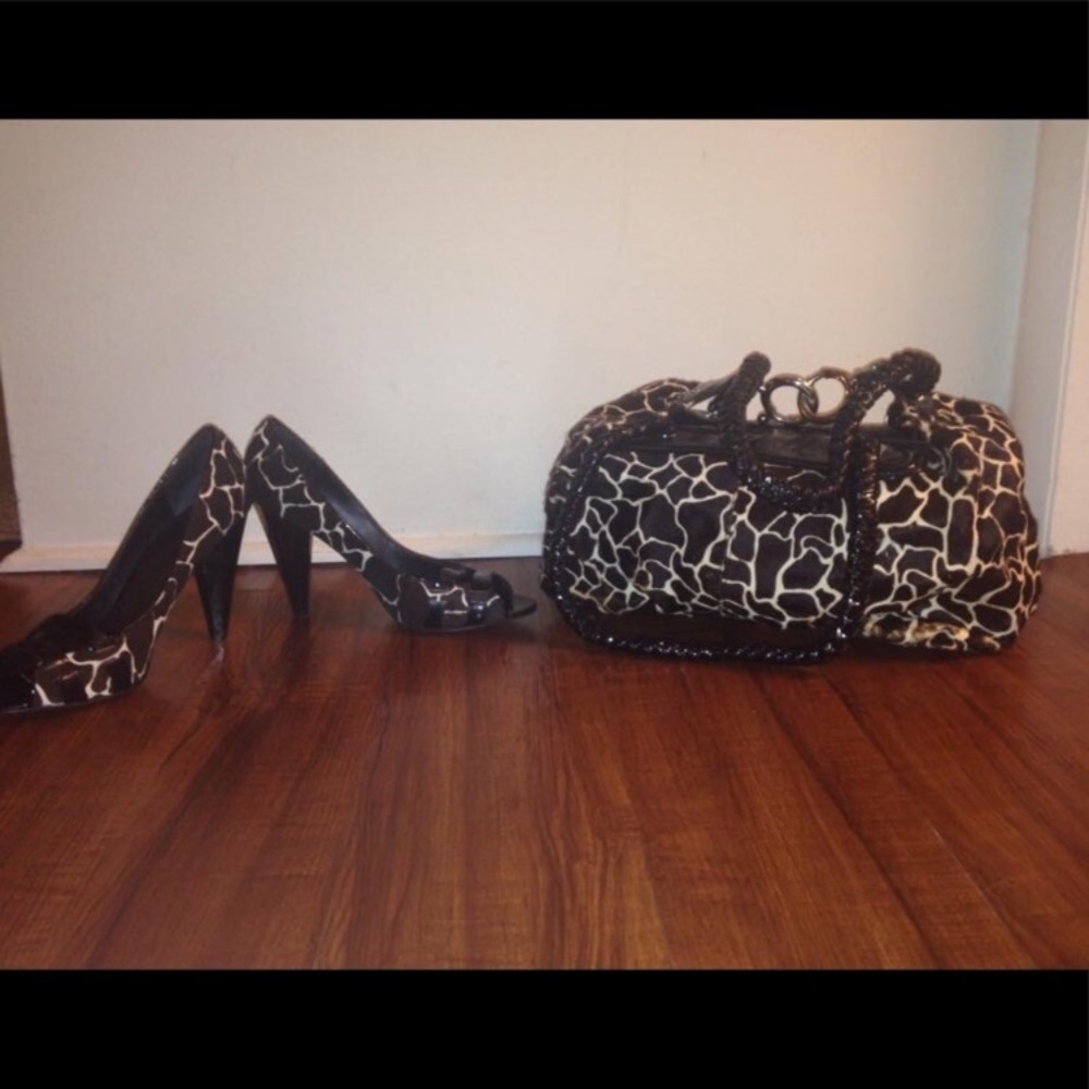 Nine West purse and matching open toe pumps